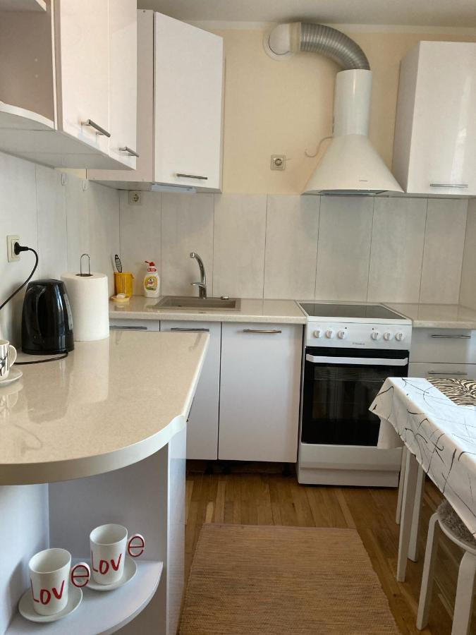 Helge Guest Apartment Валга Экстерьер фото